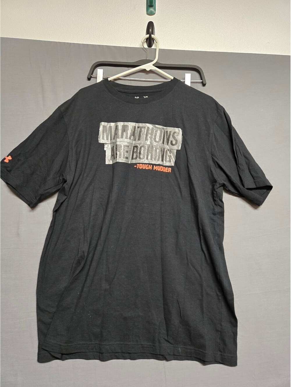 Under Armour Tough Mudder Marathons The Bomb black T shirt size XL